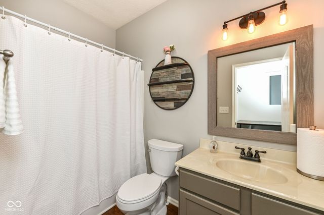 5959 Bladen Drive, Noblesville, IN 46062