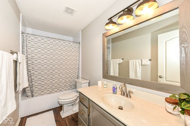 5959 Bladen Drive, Noblesville, IN 46062
