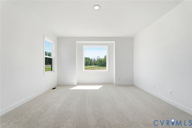 7951 Dandridge Dr, Quinton, VA 23141