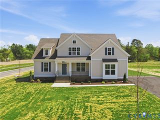 7951 Dandridge Dr, Quinton, VA 23141
