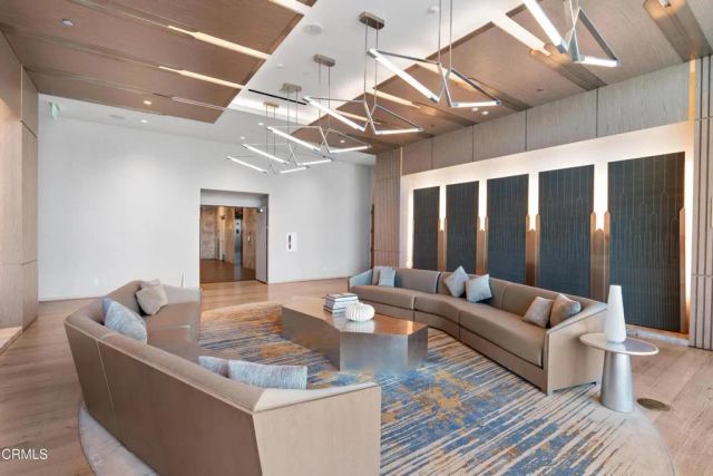 877 Francisco Street 1506, Los Angeles, CA 90015