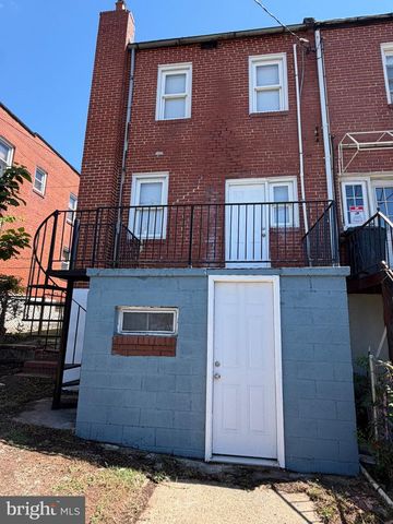 2130 HARMAN AVE, Baltimore, MD 21230