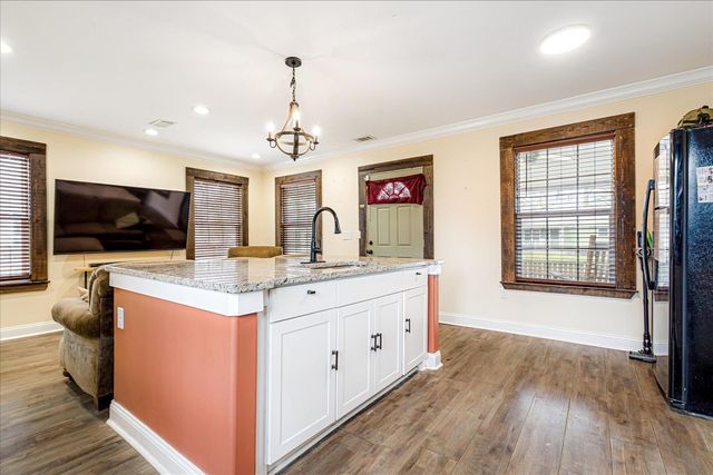 1024 WRENWOOD ST, Memphis, TN 38122