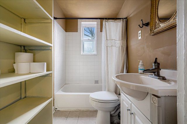 1024 WRENWOOD ST, Memphis, TN 38122