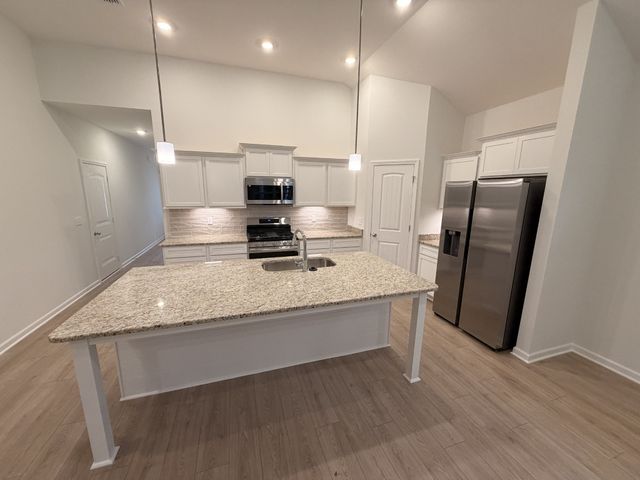 5735 Shoreline Drive, Rockvale, TN 37153