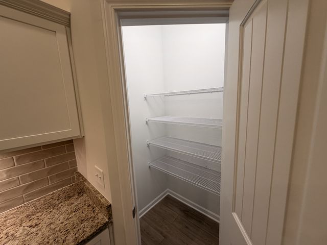 5735 Shoreline Drive, Rockvale, TN 37153