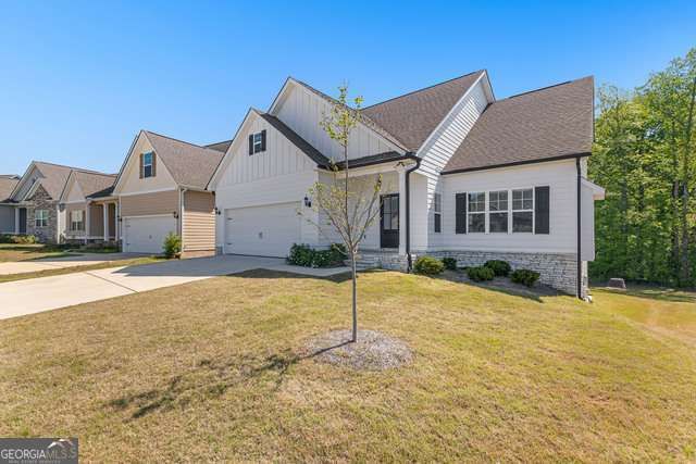 517 Lago Court, Lagrange, GA 30241