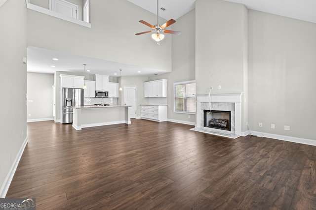 517 Lago Court, Lagrange, GA 30241