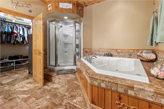 810 Marion County 4054, Harrison, AR 72601