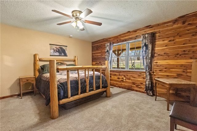 810 Marion County 4054, Harrison, AR 72601