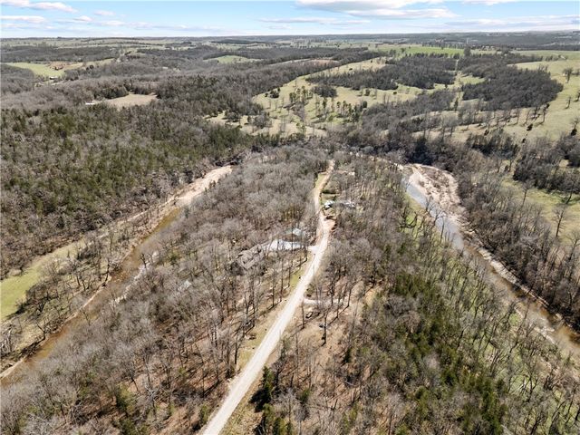 810 Marion County 4054, Harrison, AR 72601