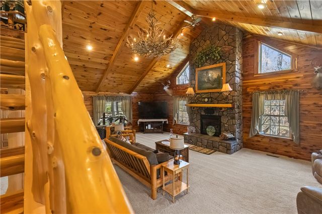 810 Marion County 4054, Harrison, AR 72601