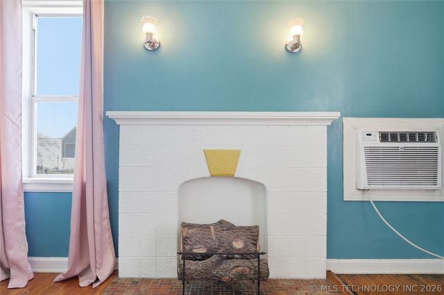 1412 S Pittsburg Avenue, Tulsa, OK 74112