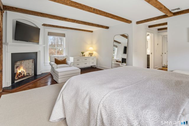 5 Middlesex Road, Darien, CT 06820