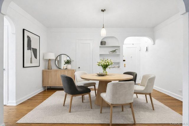 111-39 76th Road A7, Forest Hills, NY 11375