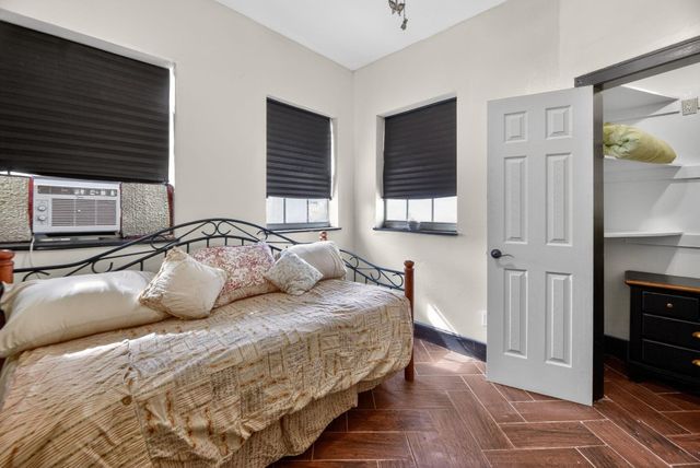 1934 Washington Street, Hollywood, FL 33020