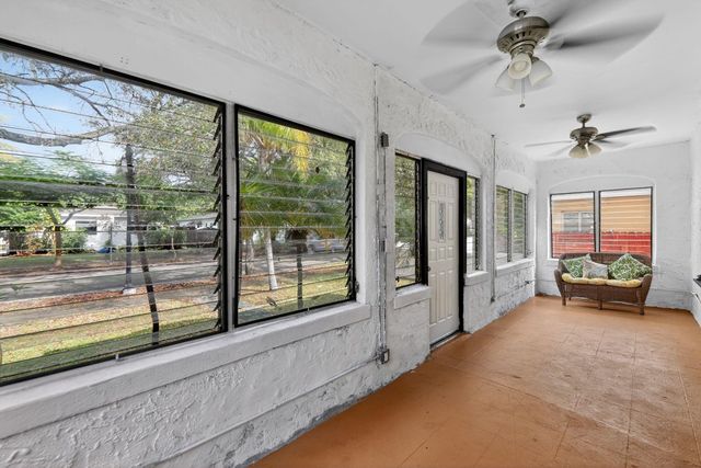 1934 Washington Street, Hollywood, FL 33020