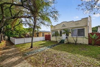 1934 Washington Street, Hollywood, FL 33020