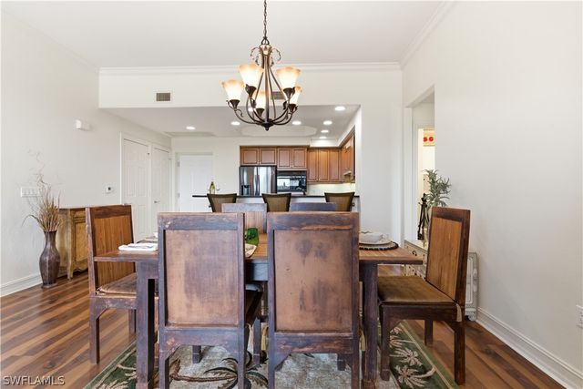 2748 Tiburon BLVD E C404, Naples, FL 34109