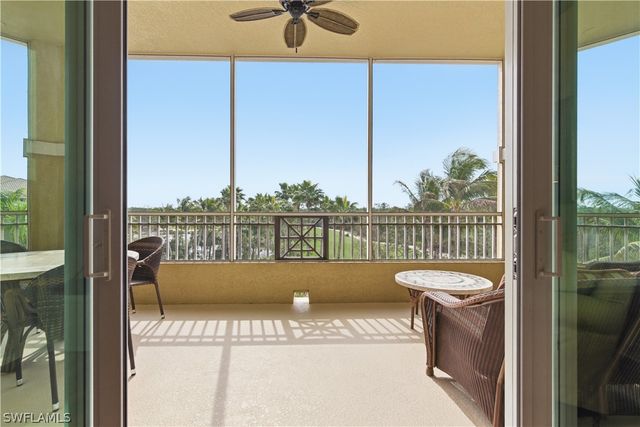 2748 Tiburon BLVD E C404, Naples, FL 34109