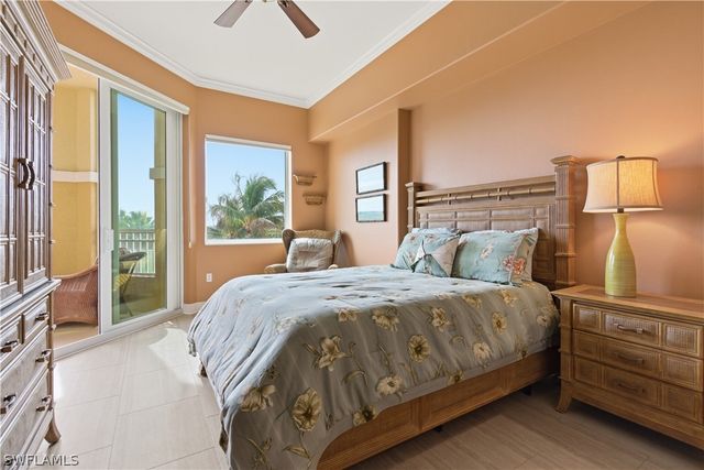 2748 Tiburon BLVD E C404, Naples, FL 34109