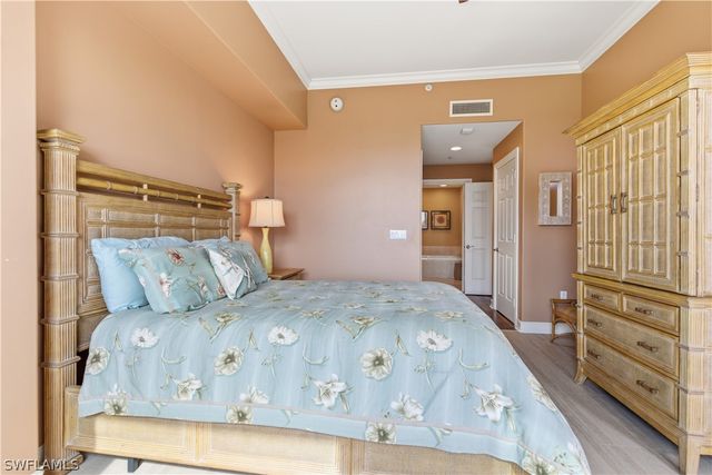 2748 Tiburon BLVD E C404, Naples, FL 34109