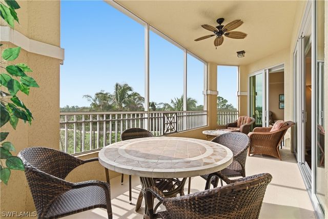 2748 Tiburon BLVD E C404, Naples, FL 34109