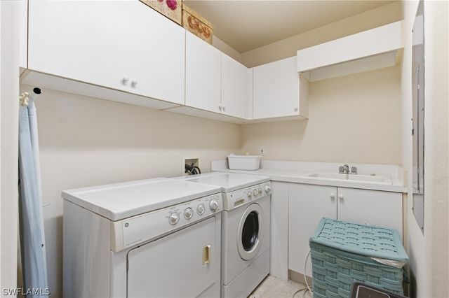 2748 Tiburon BLVD E C404, Naples, FL 34109