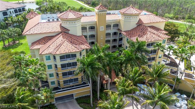 2748 Tiburon BLVD E C404, Naples, FL 34109