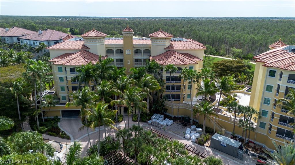 2748 Tiburon BLVD E C404, Naples, FL 34109