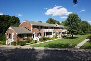 16 Garfield Avenue 24-B, Sayville, NY 11782