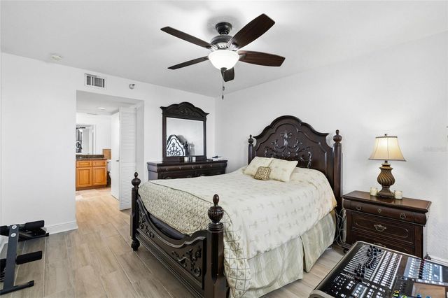 2333 FEATHER SOUND DRIVE A101, Clearwater, FL 33762