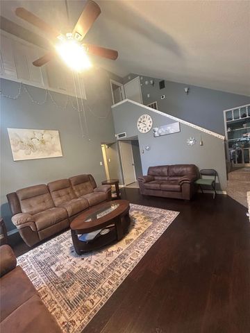 10007 Blue Martin DR, Austin, TX 78750