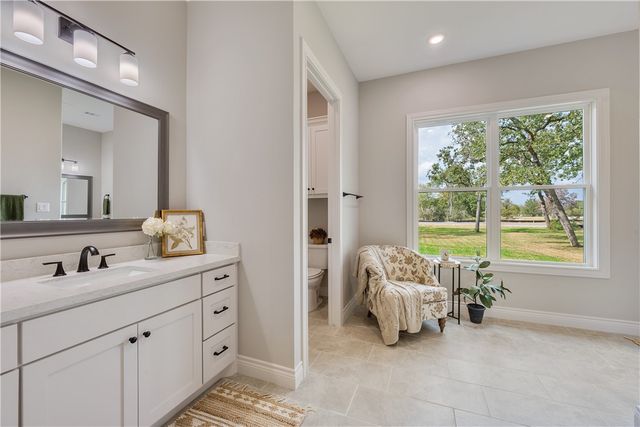 5529 Woodland Park Drive, College Station, TX 77845