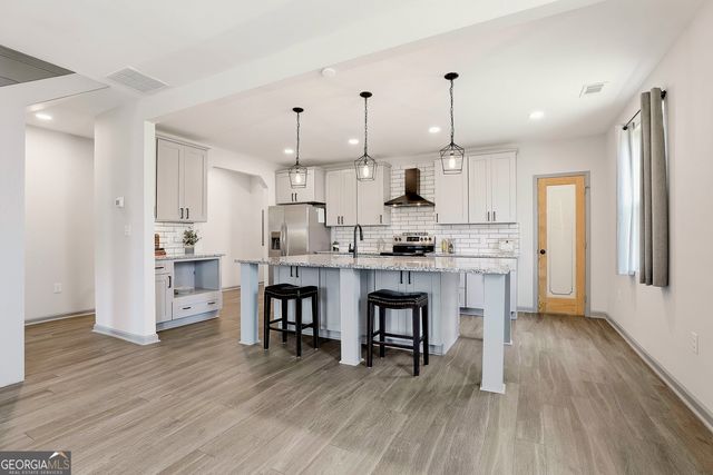 42 Main Street, Newnan, GA 30263