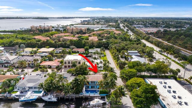 100 Neptune Drive, Hypoluxo, FL 33462