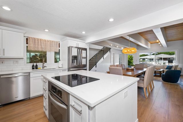 100 Neptune Drive, Hypoluxo, FL 33462