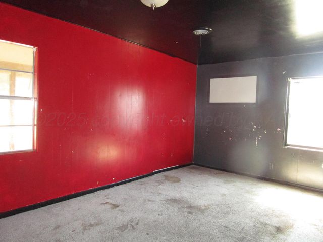 207 CHAPARRAL Street, Borger, TX 79007