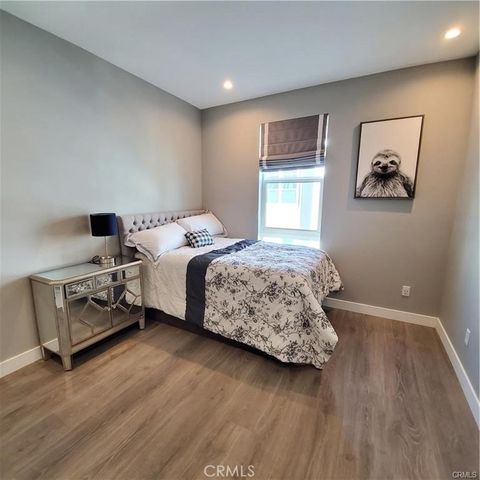 2218 Synergy, Irvine, CA 92614