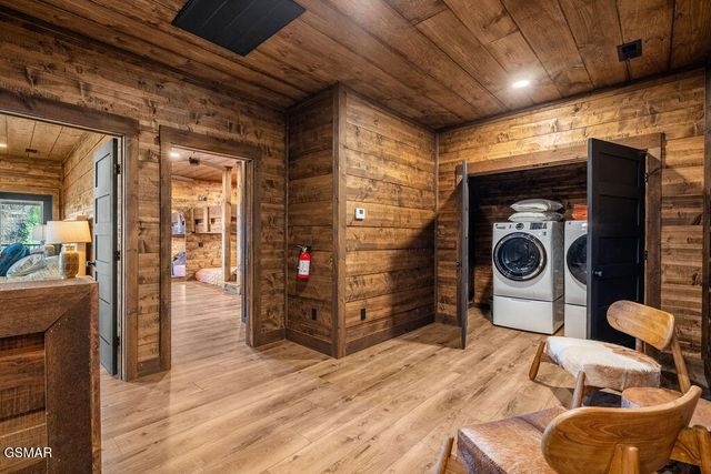 545 Edgewood Drive, Gatlinburg, TN 37738