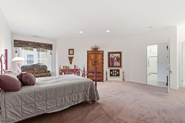 1328 Hamilton Dr, Rockaway Twp., NJ 07866