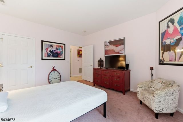 1328 Hamilton Dr, Rockaway Twp., NJ 07866