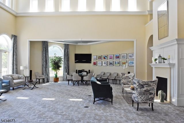 1328 Hamilton Dr, Rockaway Twp., NJ 07866