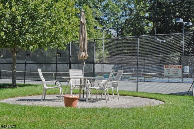 1328 Hamilton Dr, Rockaway Twp., NJ 07866