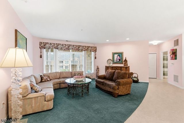 1328 Hamilton Dr, Rockaway Twp., NJ 07866
