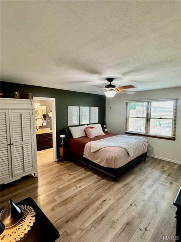 1201 Joshu Court, Greenville, IL 62246