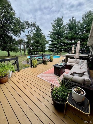 1201 Joshu Court, Greenville, IL 62246