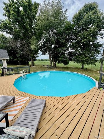 1201 Joshu Court, Greenville, IL 62246