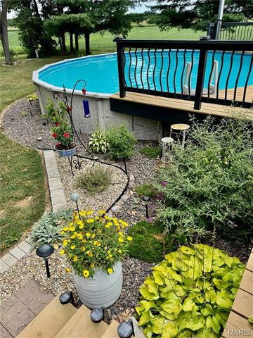 1201 Joshu Court, Greenville, IL 62246