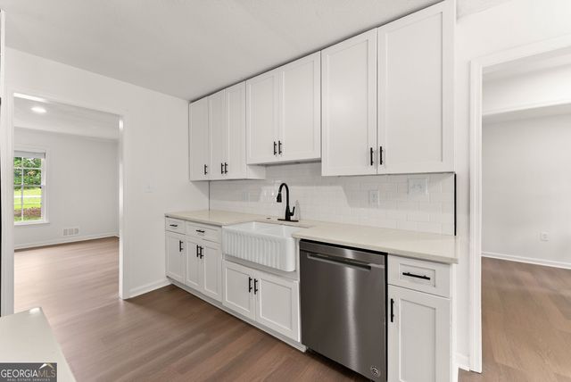570 Cedar Creek Drive, Athens, GA 30605